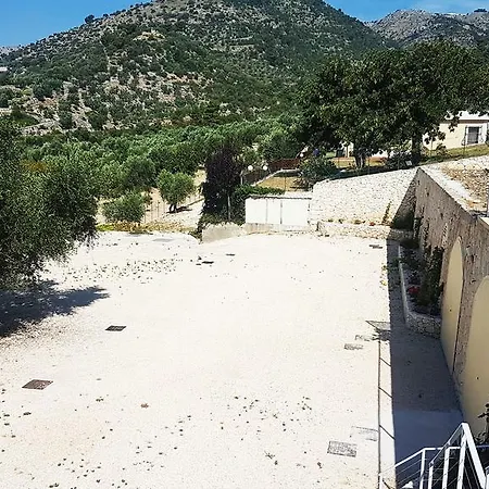 Mediterranea 别墅 马蒂纳塔